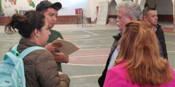 Gobierno de Hidalgo acerca atención directa a familias migrantes