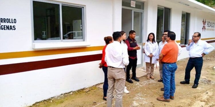 Avanza construcción de la Casa de la Mujer en Atlapexco