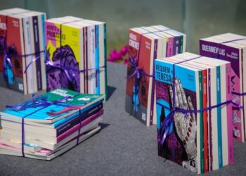 Más de mil libros fortalecen el acceso a la lectura entre juventudes hidalguenses