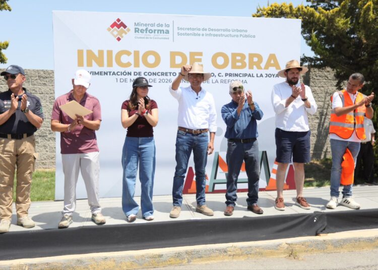 Mantiene Eduardo Medécigo la mejora de la infraestructura vial del municipio