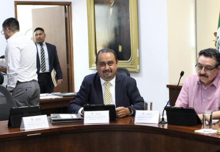 Diputado Leonel Perusquía propone regular quemas agrícolas para prevenir incendios y apoyar al campo hidalguense