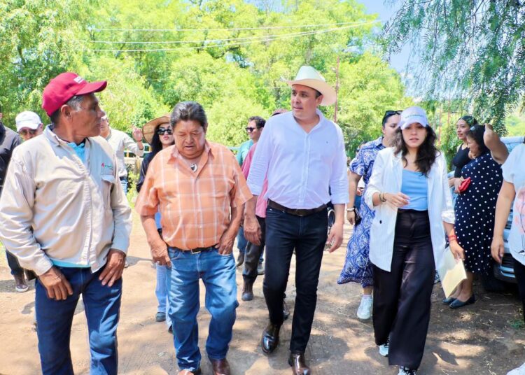 Tula se construye con hechos; Cristhian Martínez entrega obras en Nantzha y San Andrés Tultepec