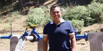 Presidente Araus pone en marcha pozo de Xayahualulco en Cuautepec