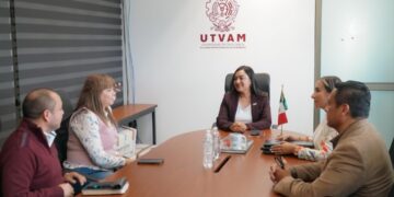 UTVAM firma convenio con PETIMEX para fortalecer vinculación industrial