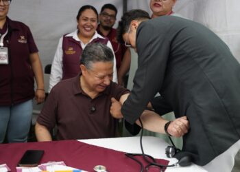 Despacho del Gobernador integra trámites del SAT a los Servicios para el Pueblo