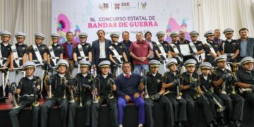 Realiza IHE concurso estatal de bandas de guerra