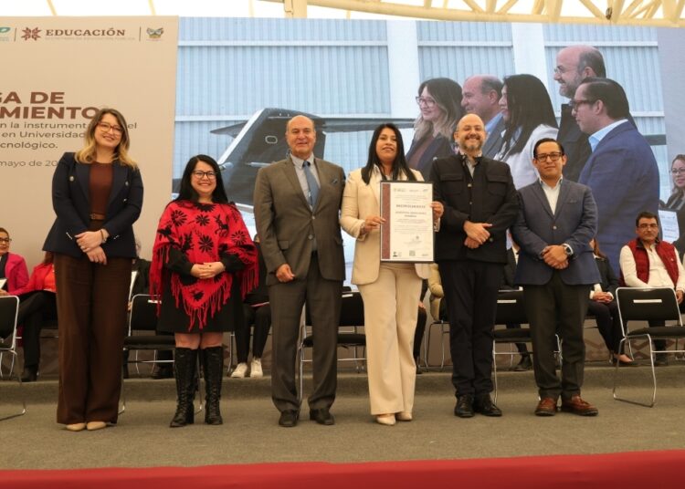 Reconocen a docentes del subsistema tecnológico por impulsar nuevo modelo educativo