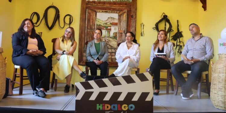 Se reúnen en Hidalgo representantes de la industria cinematográfica