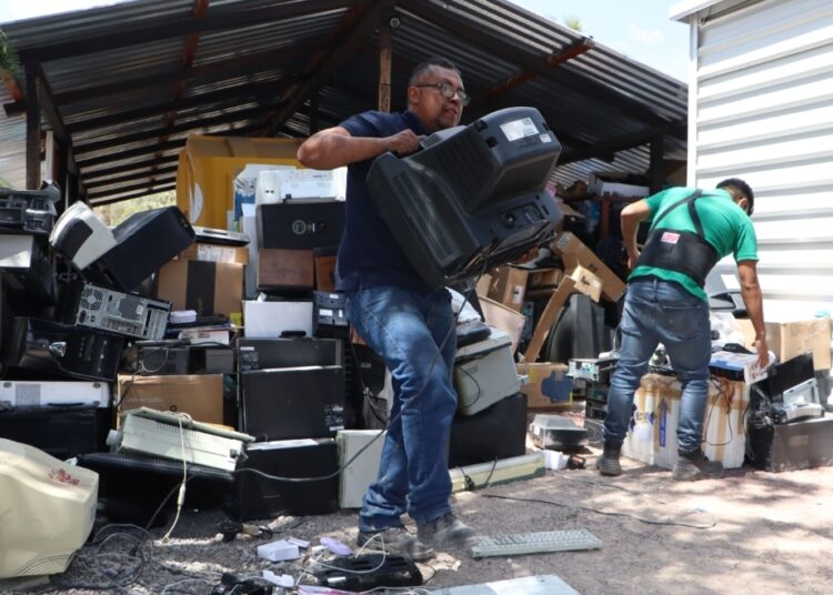 “Reciclando Transformamos Hidalgo”: llamado a crear conciencia ciudadana sobre la disposición de residuos electrónicos