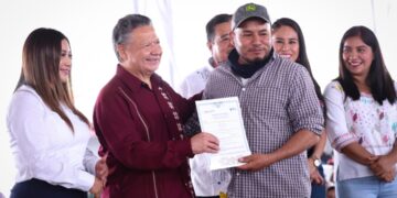 Obra en los 84 municipios, garantía de la administración de Julio Menchaca