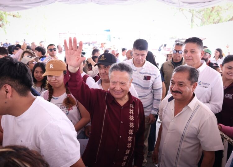 Julio Menchaca anuncia obras de impacto para Mixquiahuala