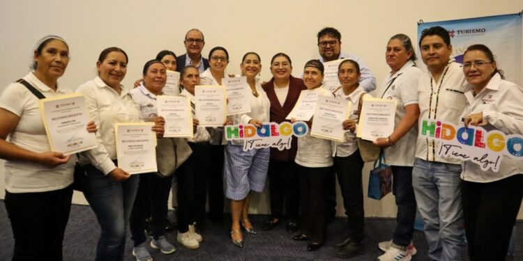 Entrega Secturh certificaciones turísticas  y constancias de RNT