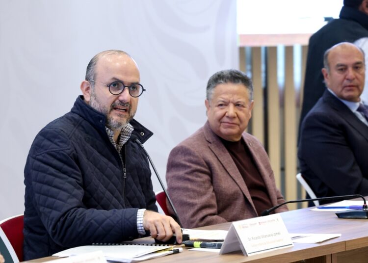 Julio Menchaca respalda el fortalecimiento de la educación superior