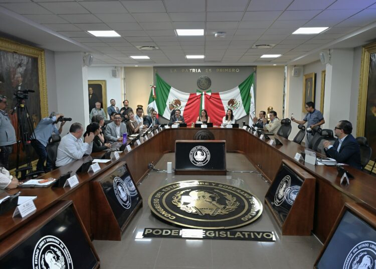 Buscan sumar esfuerzos en el combate a la propagación del gusano barrenador