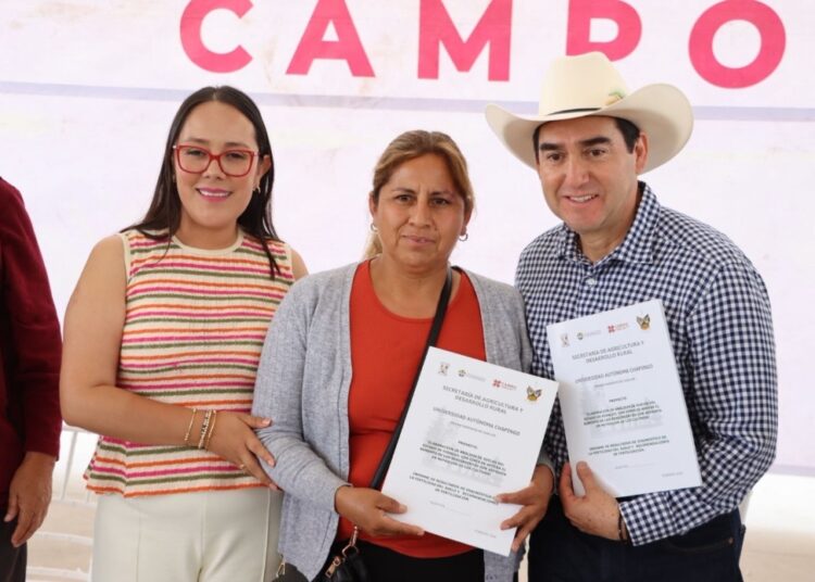 Fortalece Hidalgo su liderazgo nacional en producción acuícola con entrega regional de 900 mil crías de peces