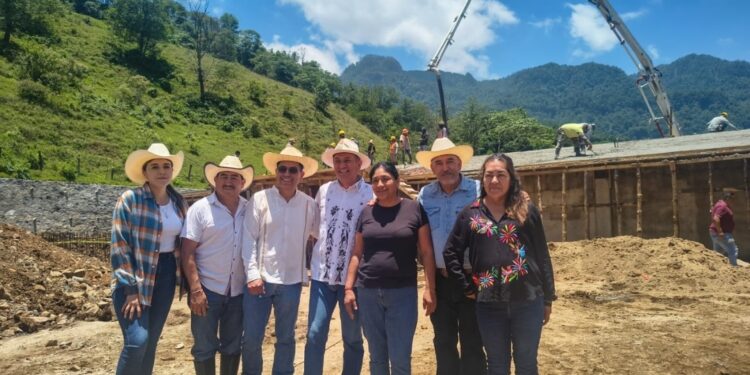 La Casa de la Mujer Indígena de Tenango de Doria registra 76 por ciento de avance
