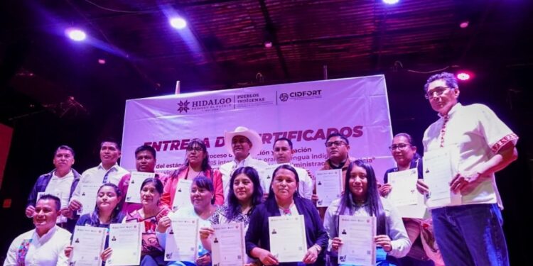 Certifican a 50 nuevos intérpretes  de lenguas indígenas en Hidalgo