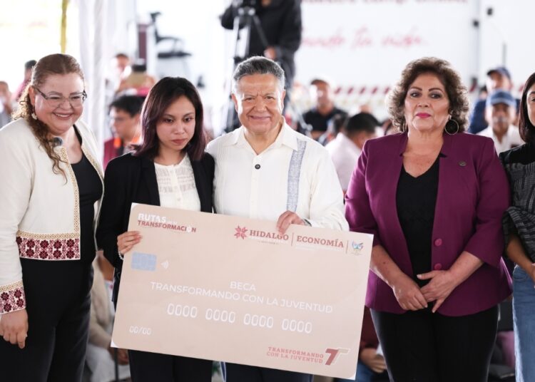 Julio Menchaca destinó más de 183 mdp para obra pública en Santiago de Anaya