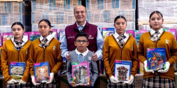 Natividad Castrejón arranca distribución de más de 3.7 millones de Libros de Texto Gratuitos en Hidalgo