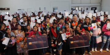 Sebiso mantiene entrega de tarjetas de programas sociales