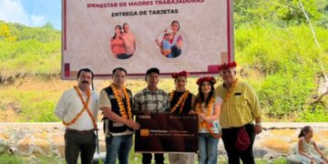 Verifica Contraloría entrega de programas sociales en Jaltocán