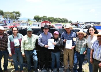 Destina gobierno de Hidalgo más de 3 mdp en apoyos agrícolas, acuícolas y avícolas en la Laguna de Zupitlán