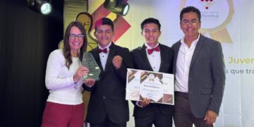 Mineral de la Reforma reconoce talento y compromiso social con el premio municipal de juventud 2026.