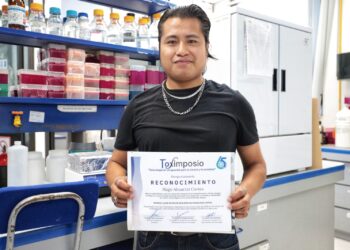 Galardonan a alumno de la UAEH por crear modelo matemático de salud ambiental