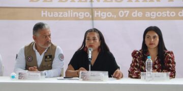 Gobierno estatal regresa a Huazalingo con respuestas a los planteamientos ciudadanos
