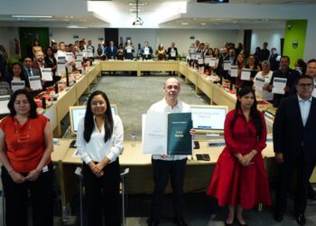 Gobierno de Hidalgo se adhiere al pacto nacional para eliminar trámites burocráticos