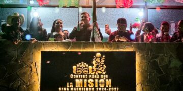 Ibsan Israel Villeda encabezó una noche de tradición y orgullo patrio en La Misión