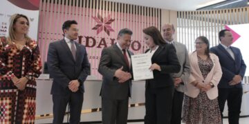 Julio Menchaca impulsa nueva generación de servidoras y servidores públicos en Hidalgo