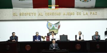 Julio Menchaca envía iniciativas para fortalecer la transparencia y la transformación digital
