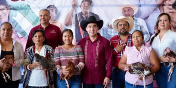 Con una inversión de 6 mdp, gobierno estatal beneficia a 616 familias dedicadas al campo en la Sierra Alta