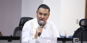 Francisco Téllez propone transparentar alertas de género en Hidalgo